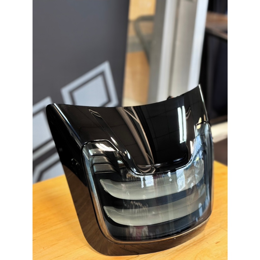 ไฟท้าย SIP x KOSO สำหรับ Vespa GTS/GTV 2023