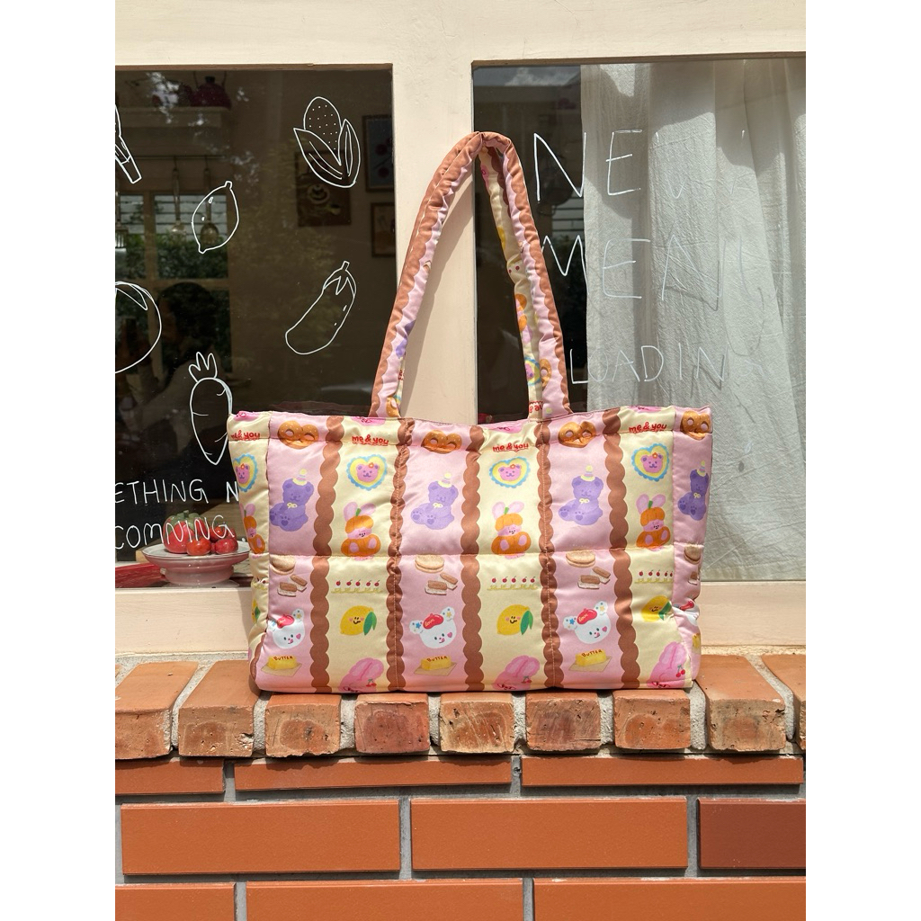มีของ พร้อมส่ง!! กระเป๋านุ่มนิ่ม fluffy bag ทรง Tote สีชมพู-เหลือง ขนาด 39*27*12 cm