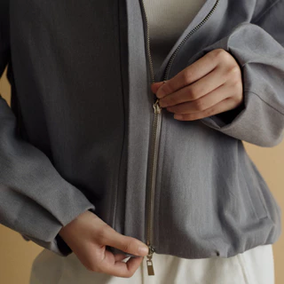 SHE KNOWS - Boy Blouson Jacket แจ็กเกต ผ้าตอตตอน เสื้อโค้ท ทรงโอเว่อร์ไซส์