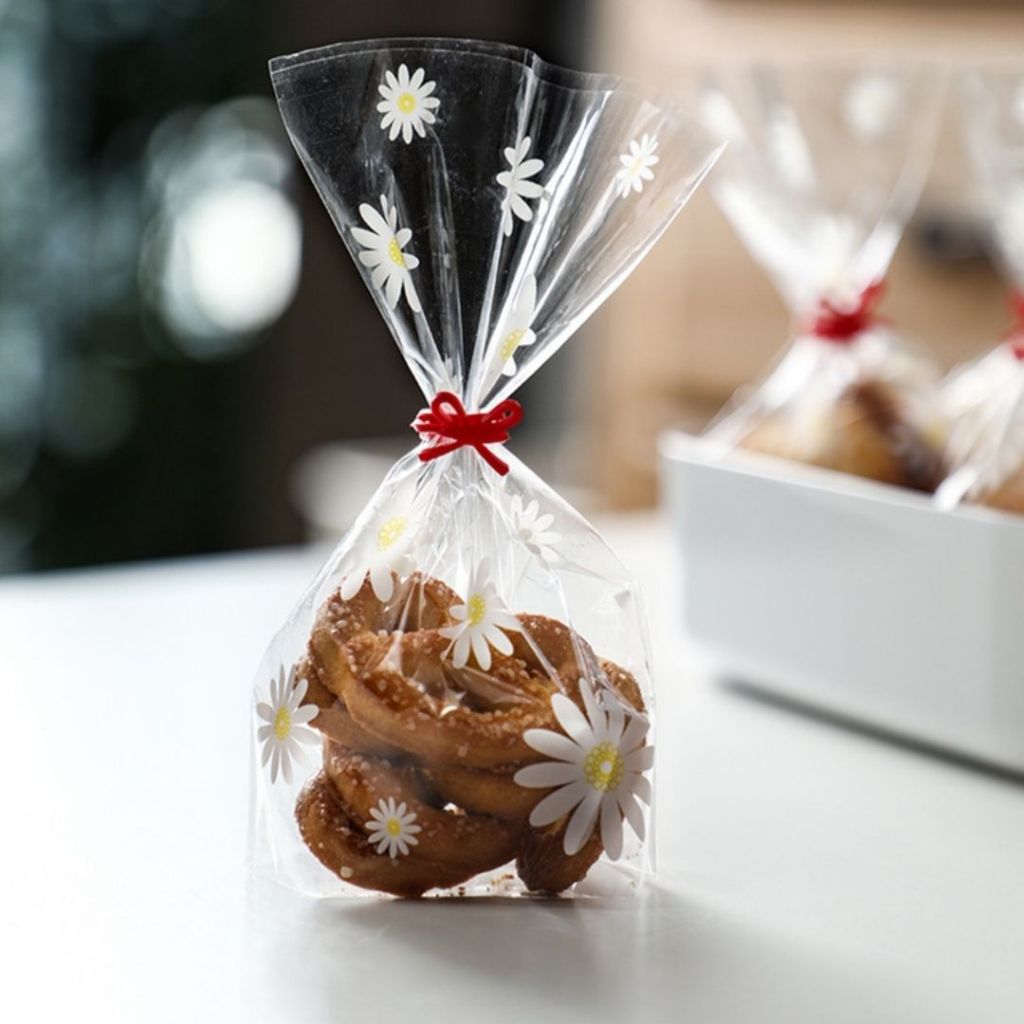 ฟรี!! ลวดมัดปาก แพ็คละ 48-50 ใบ ถุงขยายก้นพิมพ์ลายเดซี่ ใช้ใส่ขนมได้โดยตรง - รูปที่ 2