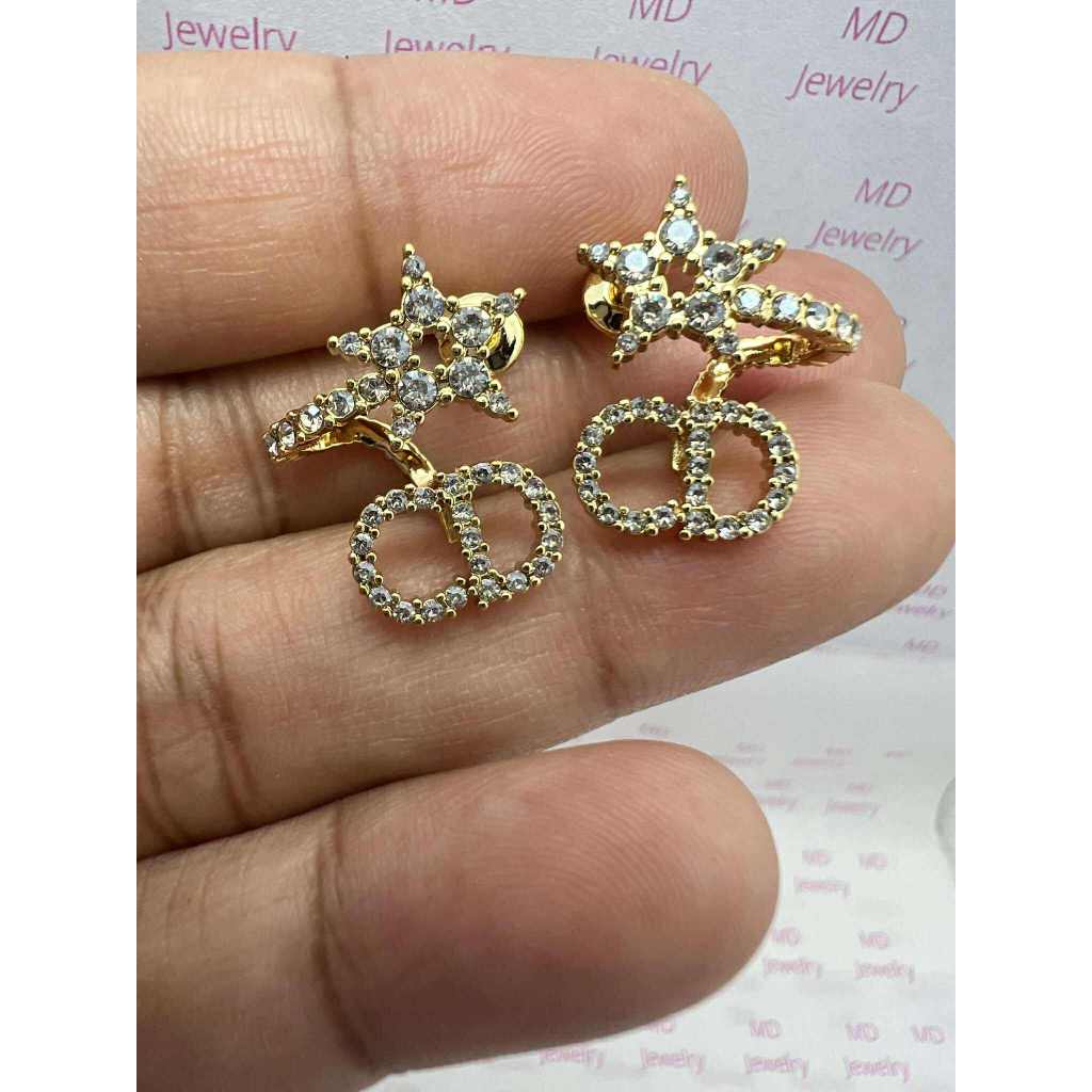 พร้อมส่ง ล็อตใหม่ ต่างหูดาวฝังเพชรรุ่นอัพเกรด งานพรีเมี่ยม  ทองเหลือง ก้านเงิน925 ไม่แพ้ เป็นมิตรต่อผิว