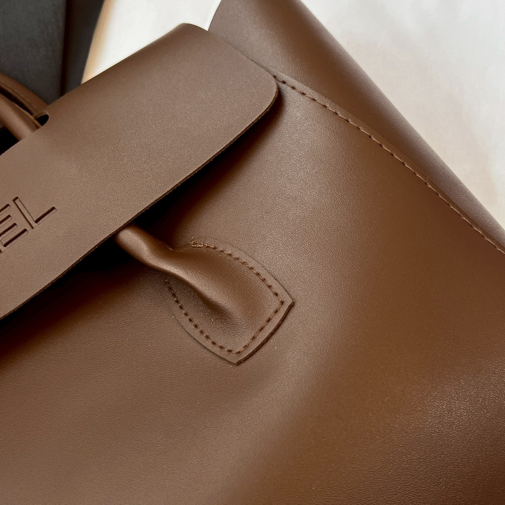 uyongit กระเป๋าสะพายข้าง  สะไหล่หนัง PU มีให้เลือก 4สี ทรงโท้ท จุของได้เยอะ สไตล์มินิมอล พร้อมส่งในไทย B-048 - รูปที่ 6