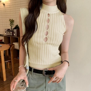 เสื้อสายเดี่ยวคล้องคอไหมพรมแขนกุดแฟชั่น สำหรับใส่หน้าร้อน ใส่เดี่ยวก็สวย ใส่ทับก็เก๋