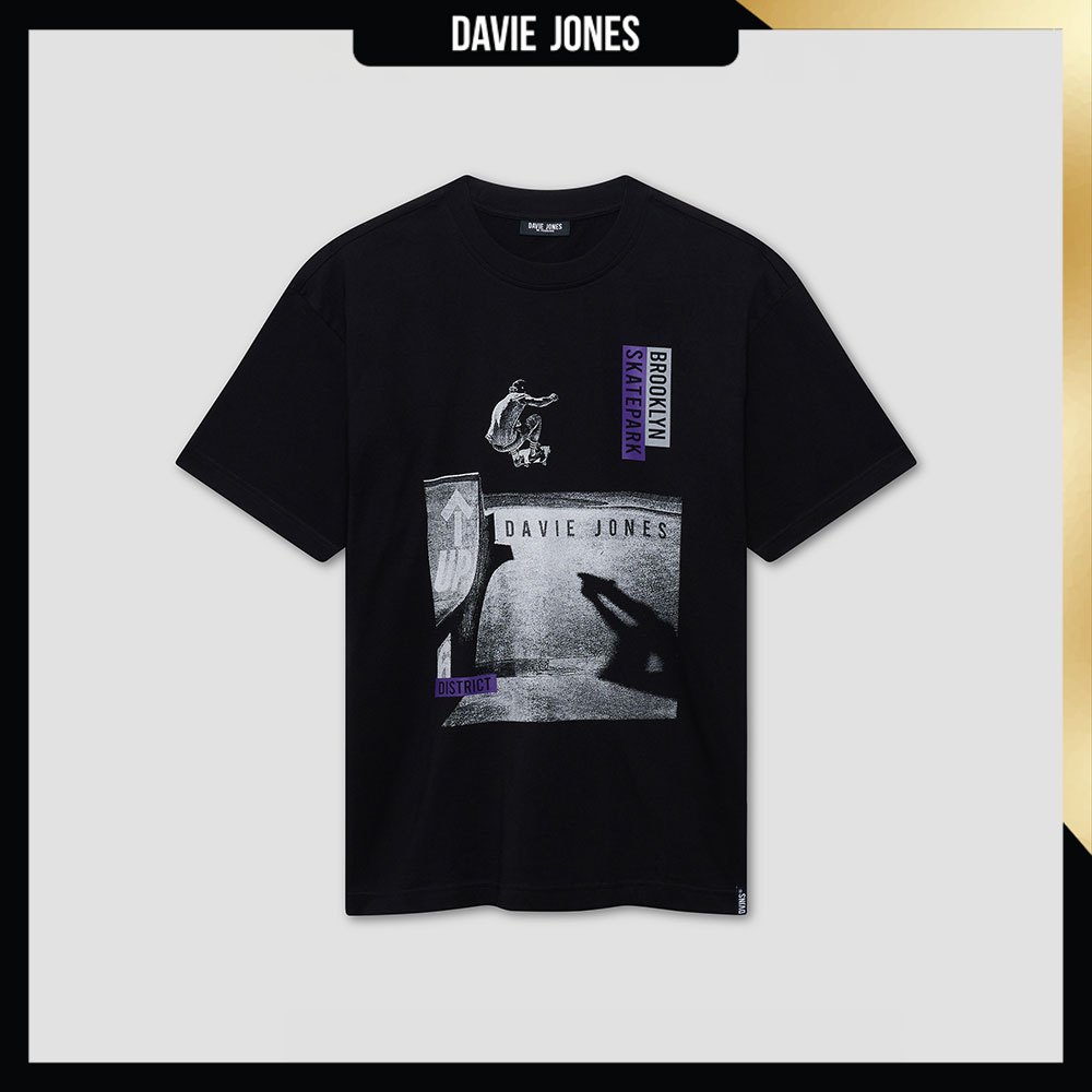 DAVIE JONES เสื้อยืด พิมพ์ลาย Graphic Oversized Fit T-Shirt TB0483 สีดำ