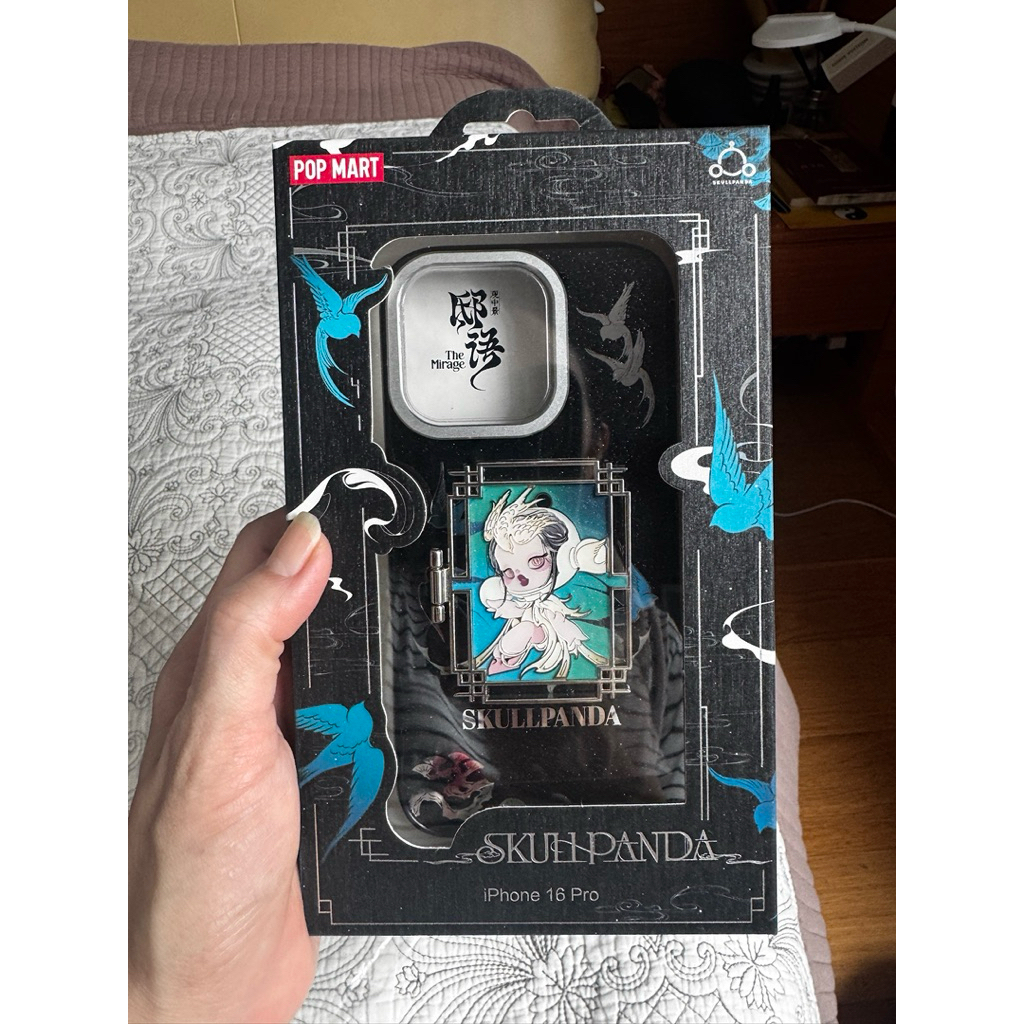 เคส iPhone 16 pro Skullpanda ของแท้ 100% POP MART