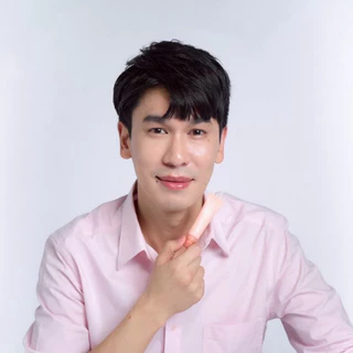 [แพ็คเก็จใหม่] ลิปออยพี่พีทแก้ปากดำ ปากฟูดูฉ่ำ ชุ่มชื้นx2 ของแท้ ! มีสติกเกอร์แก้มพีท