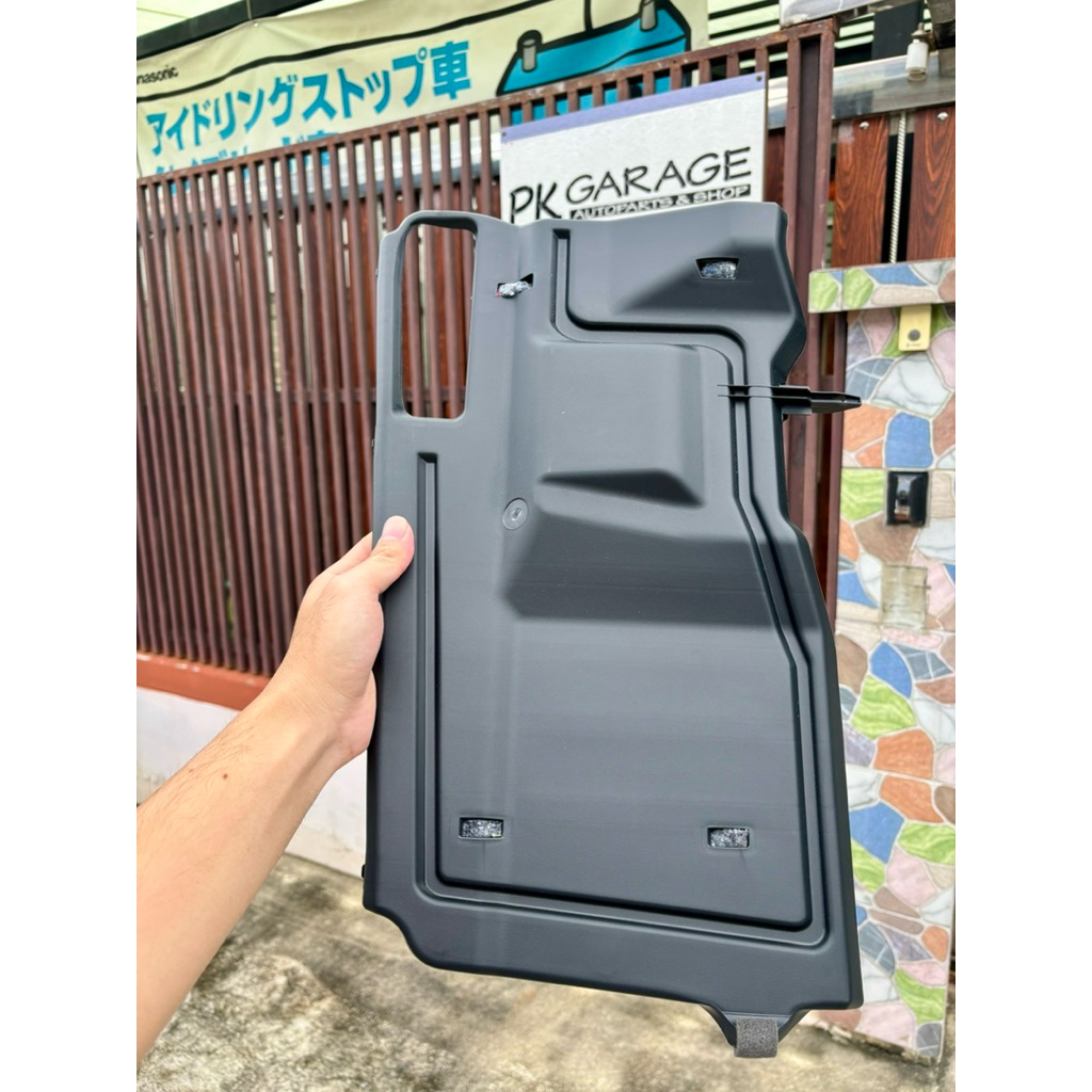 ชุดฝาครอบใต้คอนโซลหน้า ฝาครอบตู้แอร์ Toyota Hilux Revo แท้ใหม่ตรงรุ่น ส่งไว ถูกชัวร์