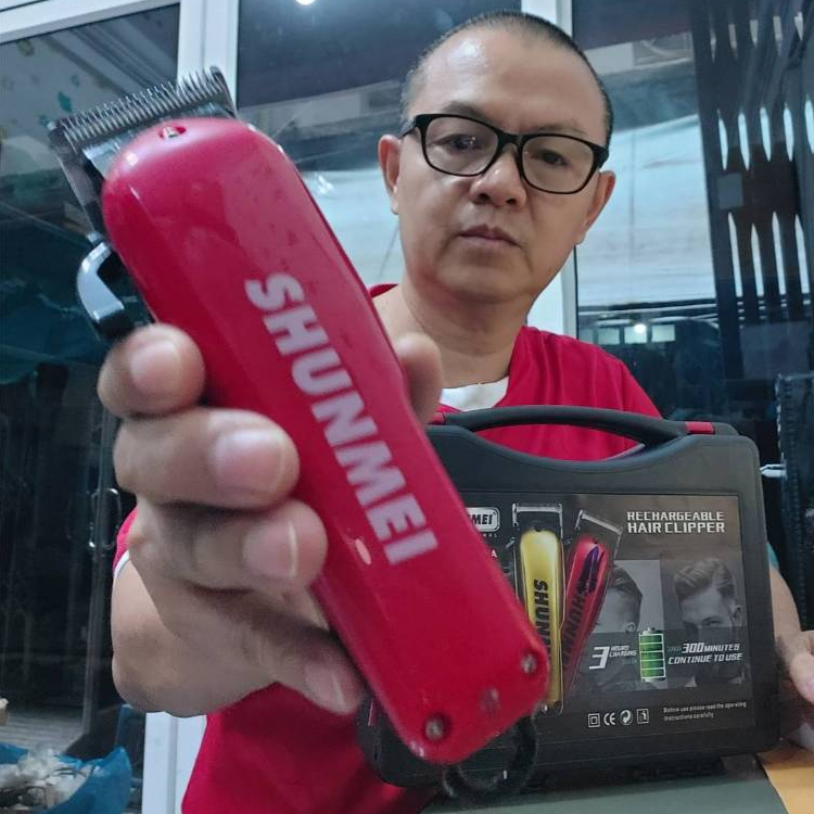 SHUNMEI 808A ปัตตาเลี่ยนตัดผม แบตเตอเลี่ยนไร้สาย เครื่องตัดผม