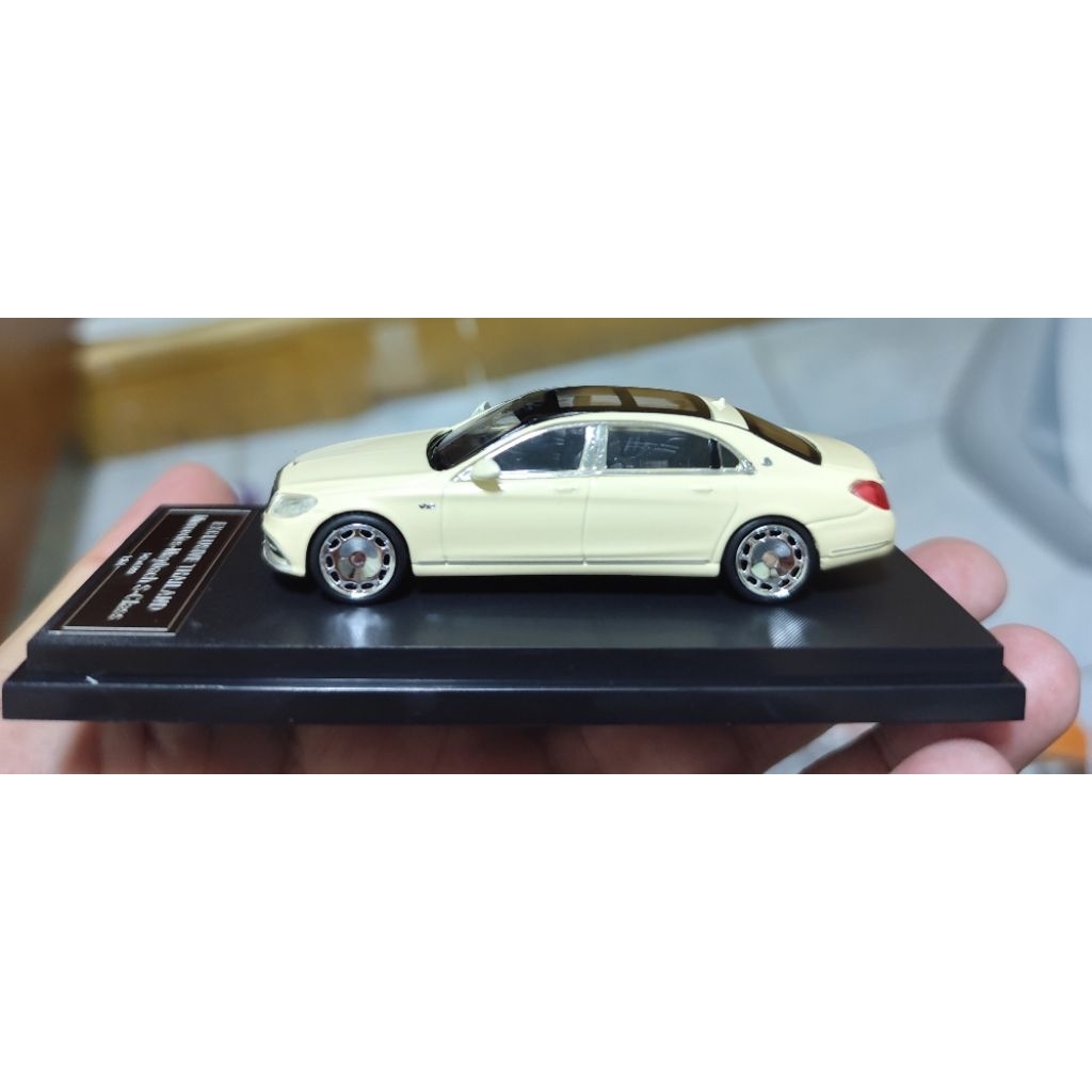 Exclusive Thailand Mercedes-Maybach S-Class 1:64 (599 limited)