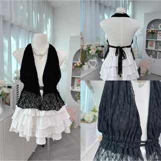 “Lace Muse Halter Top” – เสื้อคล้องคอลูกไม้สุดเซ็กซี่ ลุควินเทจหวานปนแซ่บ