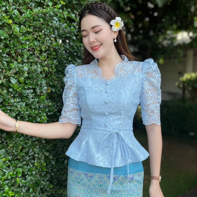 HM - TB เสื้อลูกไม้สีขาวระบายแขนกระบอก 3ส่วน ซิปหลัง รูปที่ 4