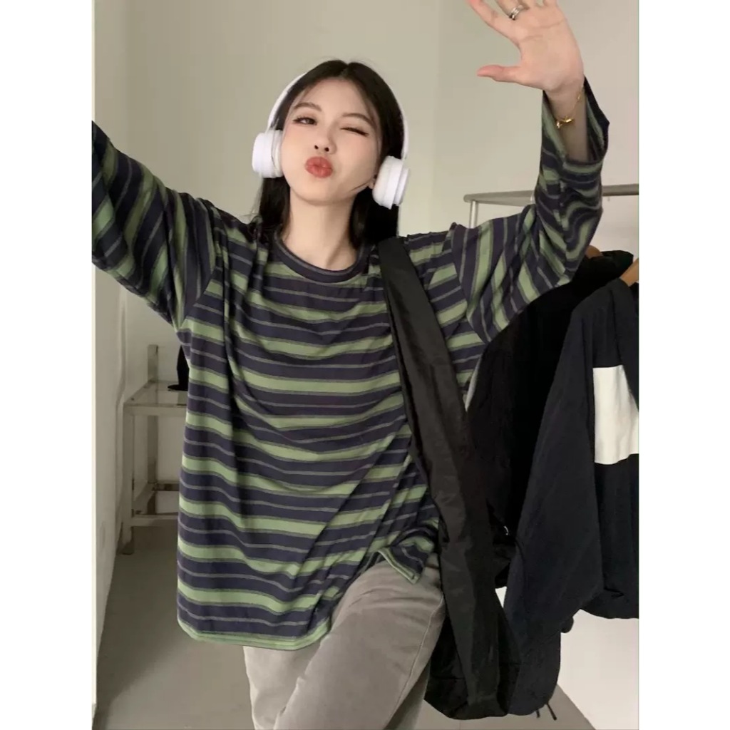 เสื้อยืดแฟชั่นผู้หญิง แขนยาว คอกลม ลายทาง ทรงหลวม ผ้ายืด ผ้านิ่ม ใส่สบาย