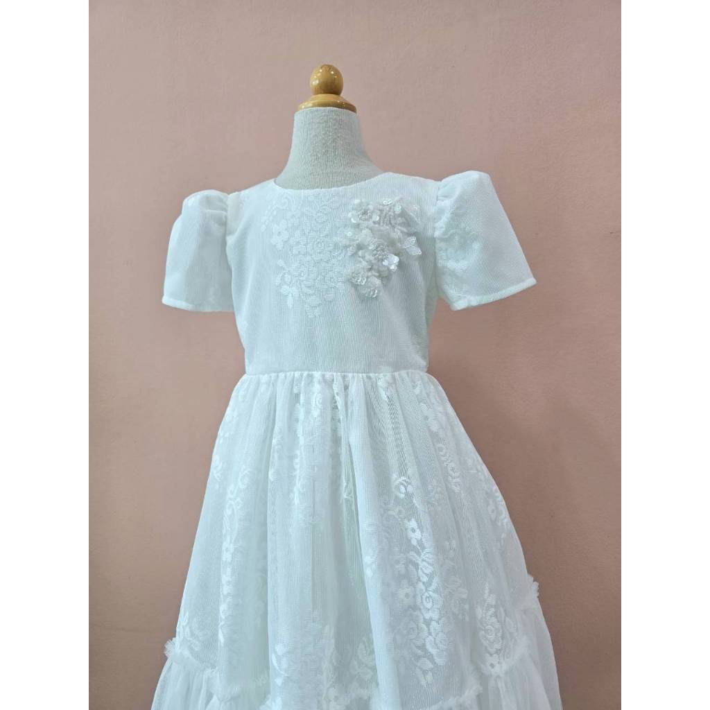 J012 ชุดเดรสเด็กหญิงและแม่ สีออฟไวท์ สวยหรู สามารถใส่ได้ทุกโอกาส​สำคัญ ราคา ถูกที่สุด ดีลบีเคเค แกลเลอรีภาพที่ 3