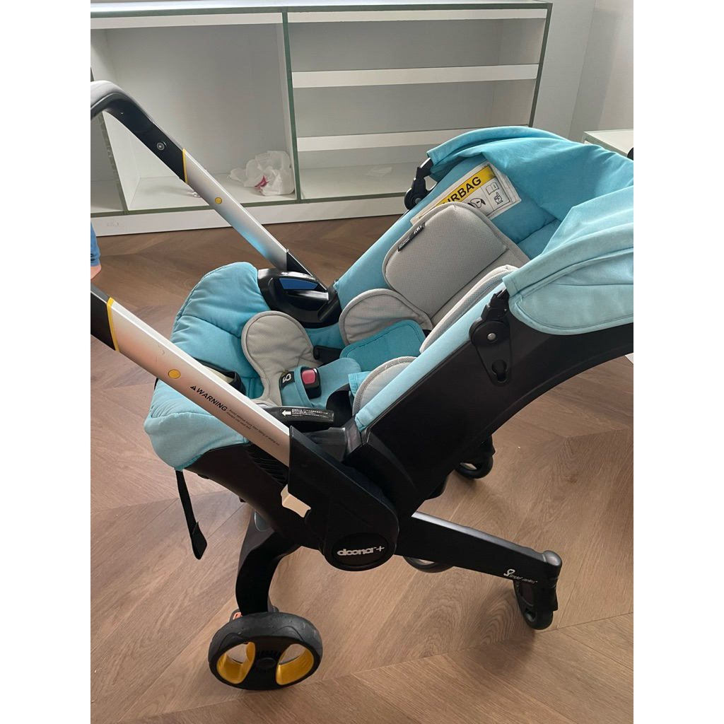🩵 Doona+ 4 in 1 มือสองของแท้ คาร์ซีทรถเข็นเด็ก Doona Infant Car Seat Stroller