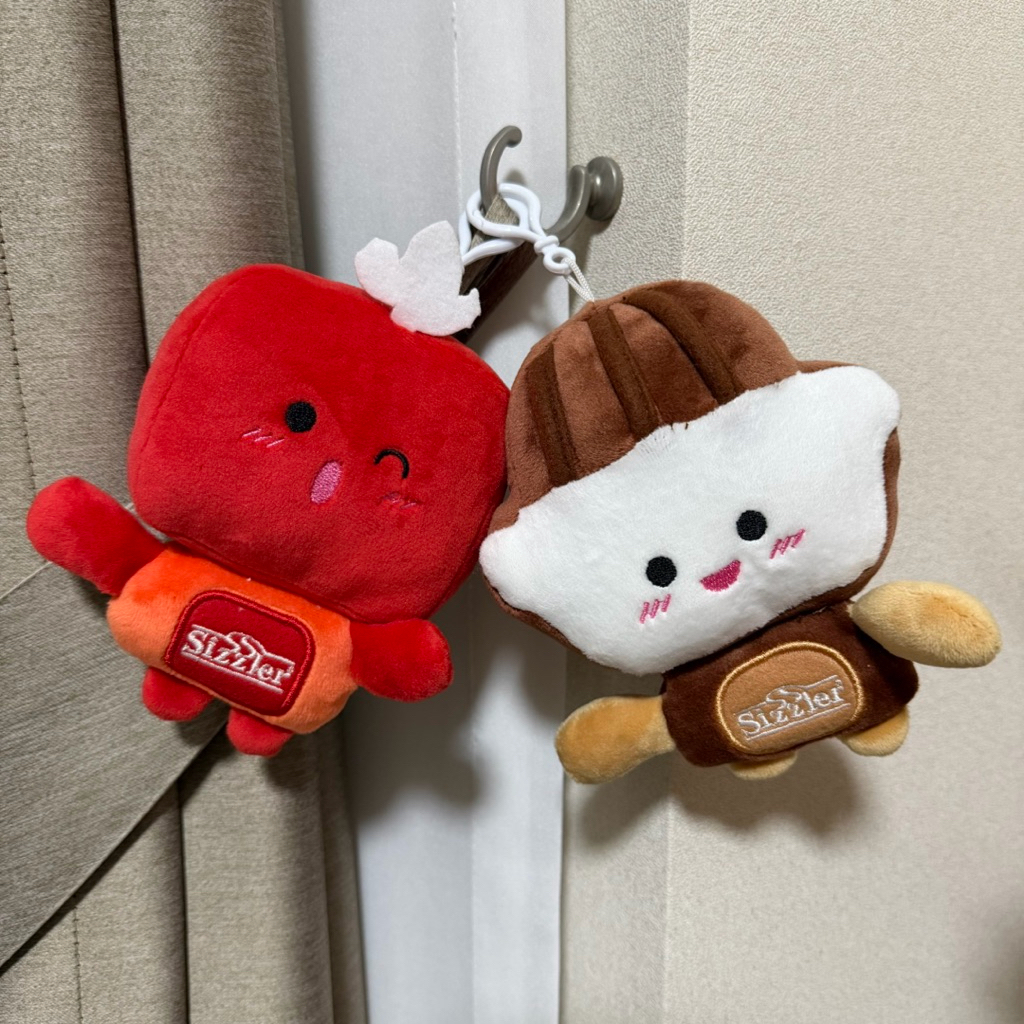 ตุ๊กตาพวงกุญแจ Sizzler นุ่มนิ่ม ของสะสม