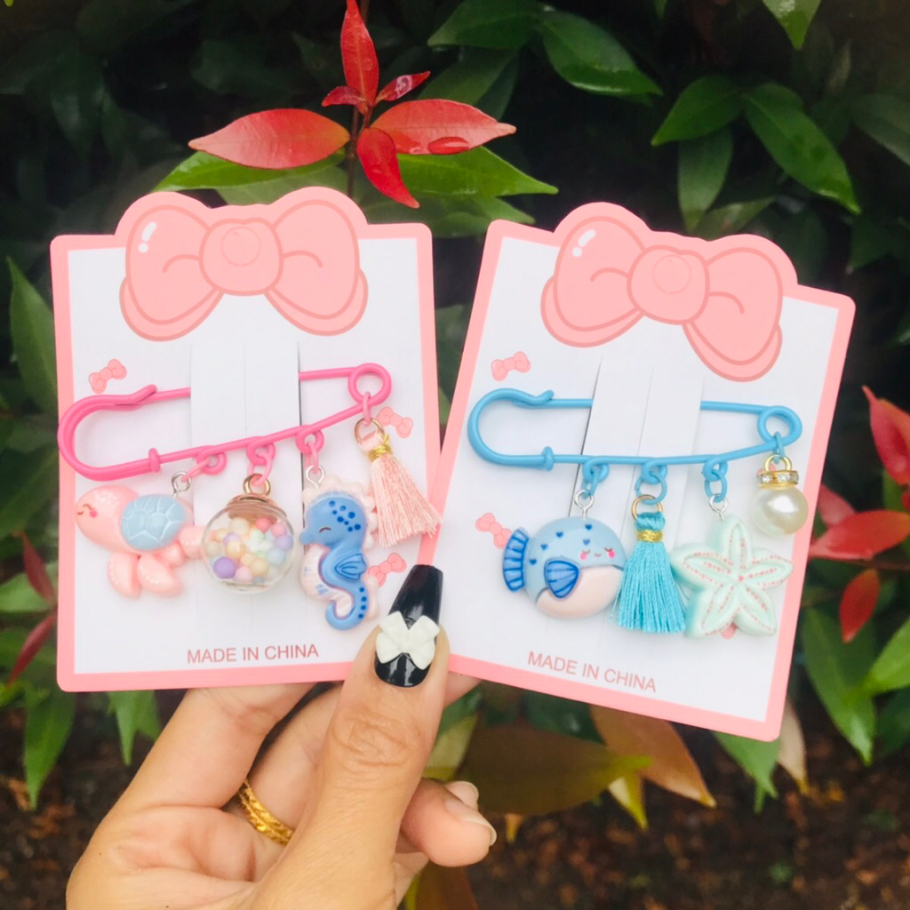 B10AX🎗️เข็มกลัดรู ขนาด 6 เซนติเมตร เข็มกลัดคนท้อง เครื่องประดับตกแต่ง เสื้อผ้า กระเป๋า พร้อมส่ง