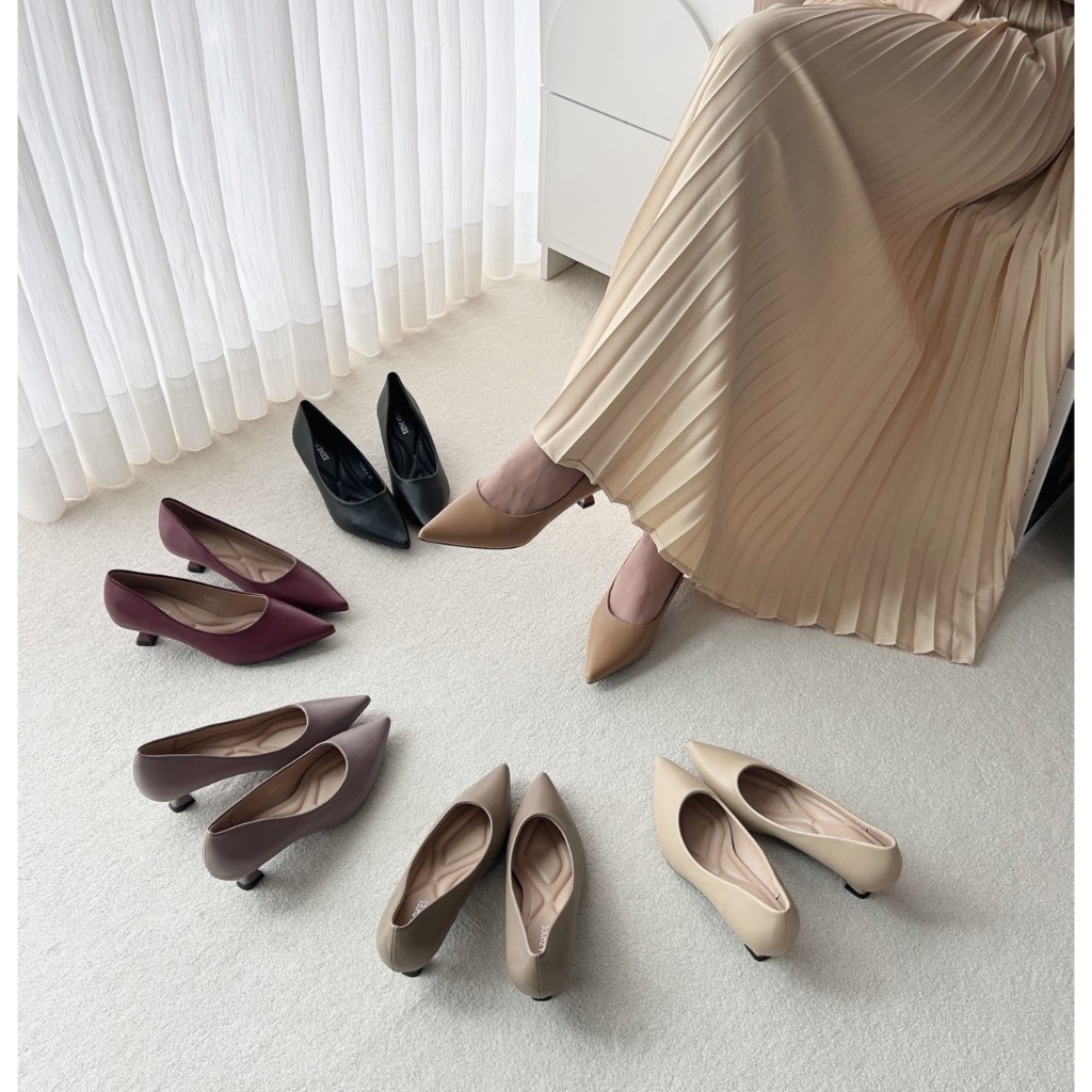 รองเท้าคัทชู ปลายแหลมHigh Heels ส้นสูง1.5นิ้ว รองเท้าkaimooksissy 53629-5 (ชมพู)