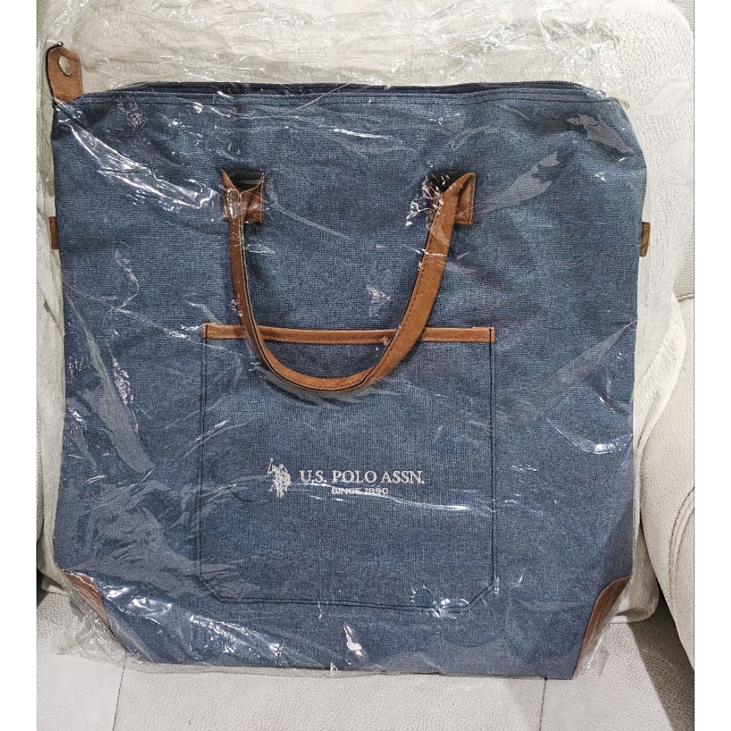 กระเป๋าถือแบรนด์ U.S.POLO ASSN