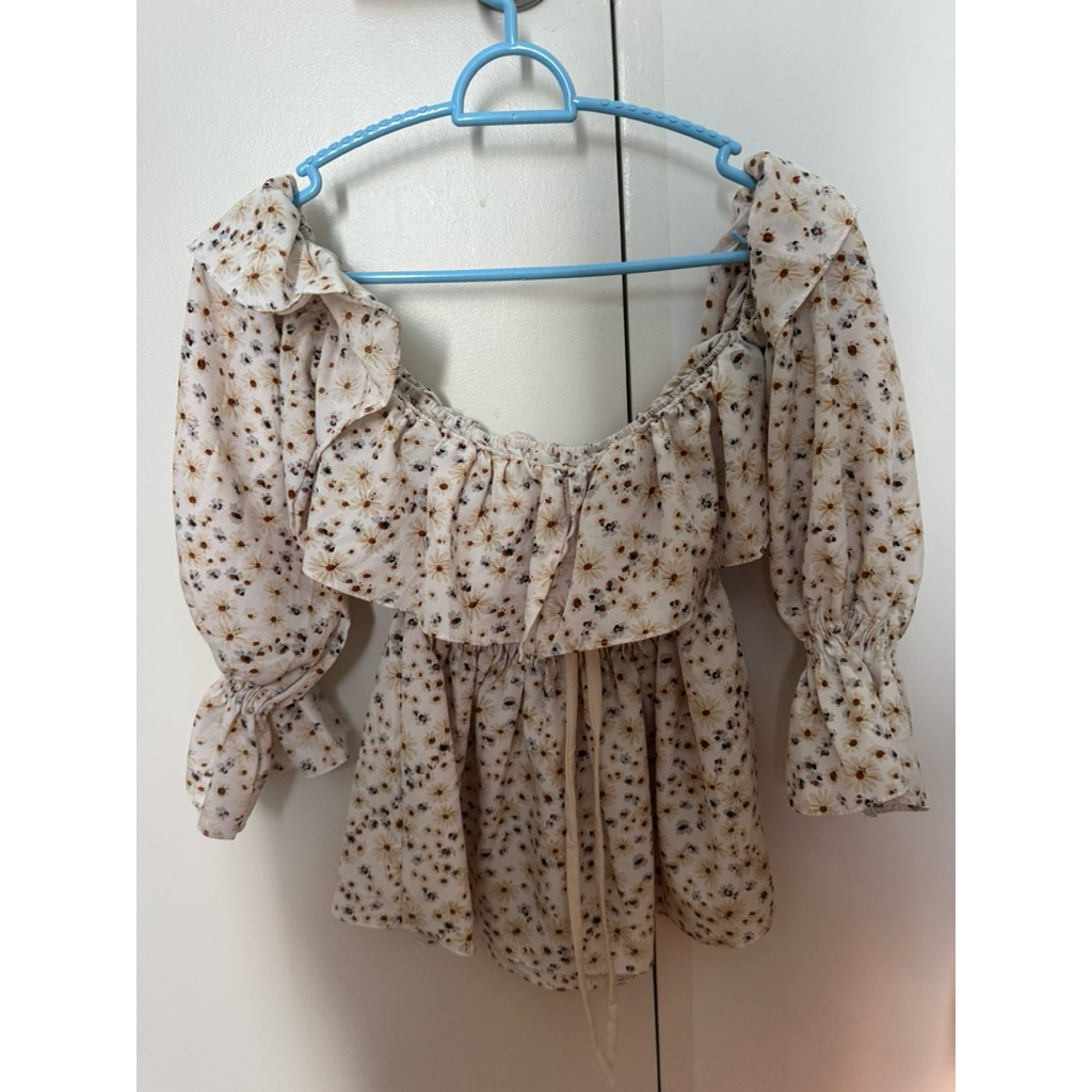 ส่งต่อ ✨ เสื้อสุด cute ป้าย NUSA style