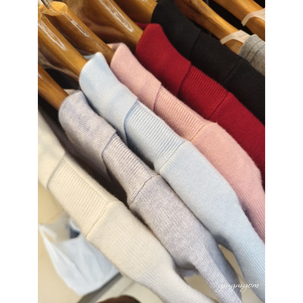 งานป้าย ONE-K เสื้อ ครอป ไหมพรม อย่างดี