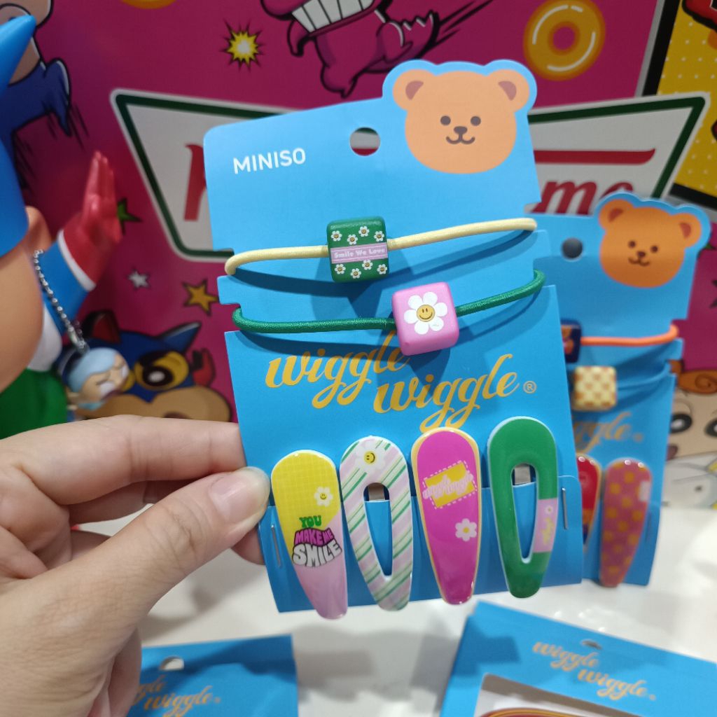 📍พร้อมส่ง📍ชุดยางรัดผมและกิ๊บติดผมน่ารักๆ wiggle wiggle x MINISO (#WM1)