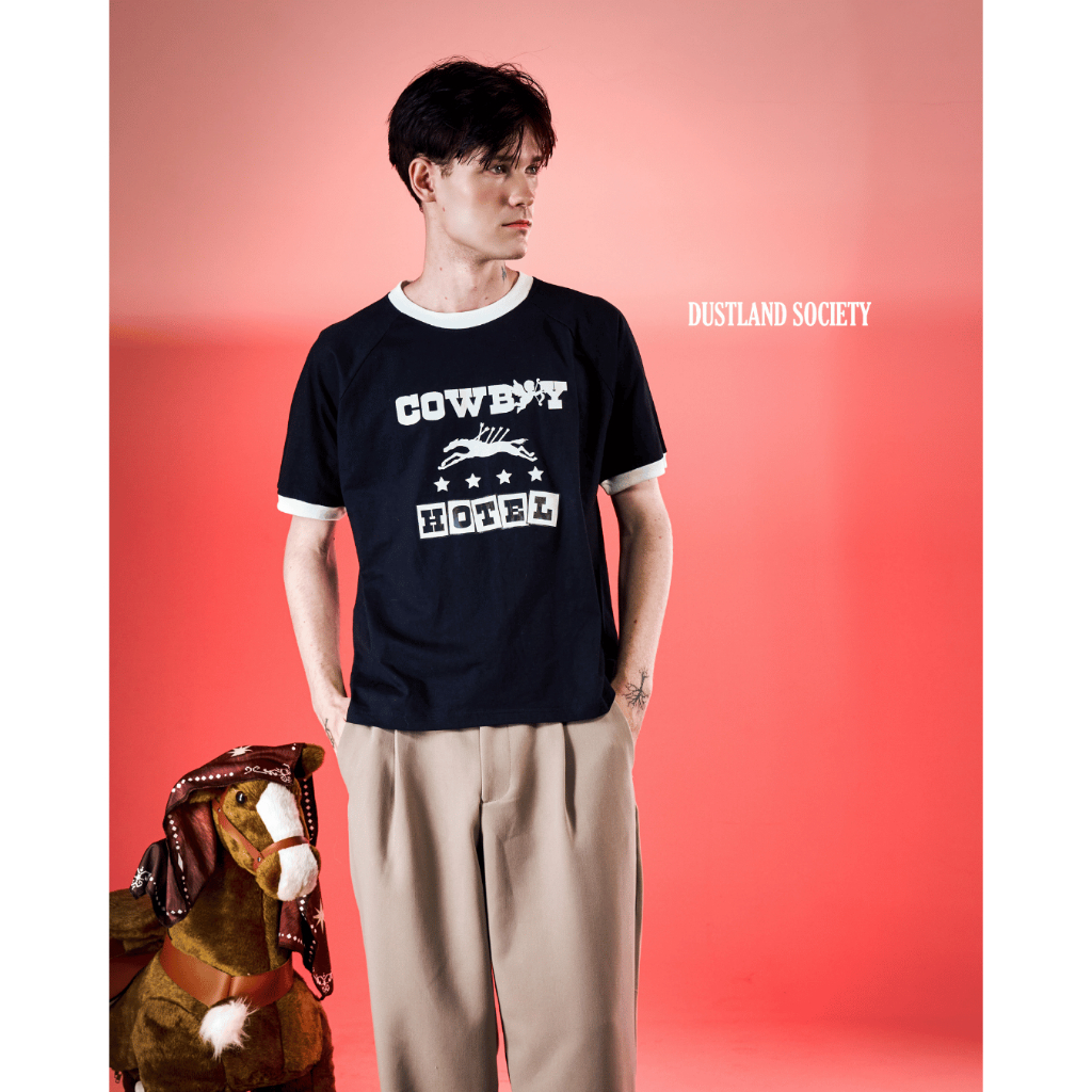BEB CLUB the dust Ringer tee เสื้อยืดริงเกอร์ทีสีดำปลายแขนขาวลายคาวบอยเบ็บคลับ