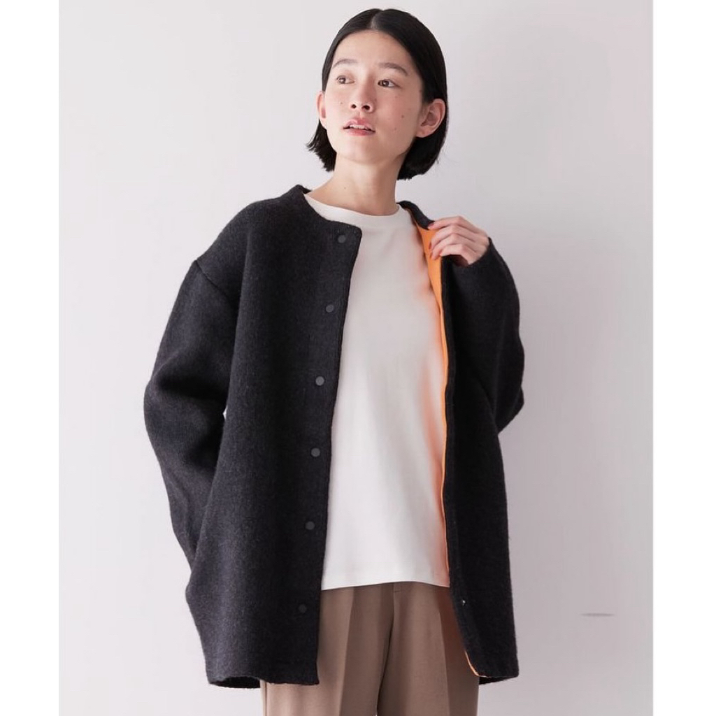 แบรนด์:AMERICAN HOLICเสื้อคาร์ดิแกนตัวนี้มีดีไซน์ทู โทนสุดเก๋เพื่อลุคเก๋ไก๋ คอกลมให้ความรู้สึกนุ่มนวล แบรนด์🇯🇵 - รูปที่ 2