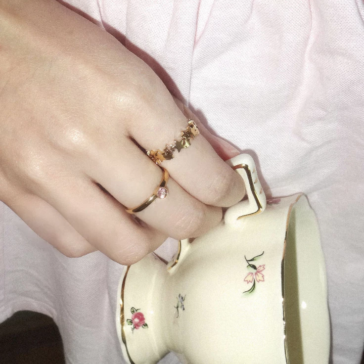 nice try studio - True Star Shiny Rings Set แหวนรูปดาวและพลอยสีชมพู กันน้ำ กันเหงื่อ ไม่ลอก ไม่ดำ