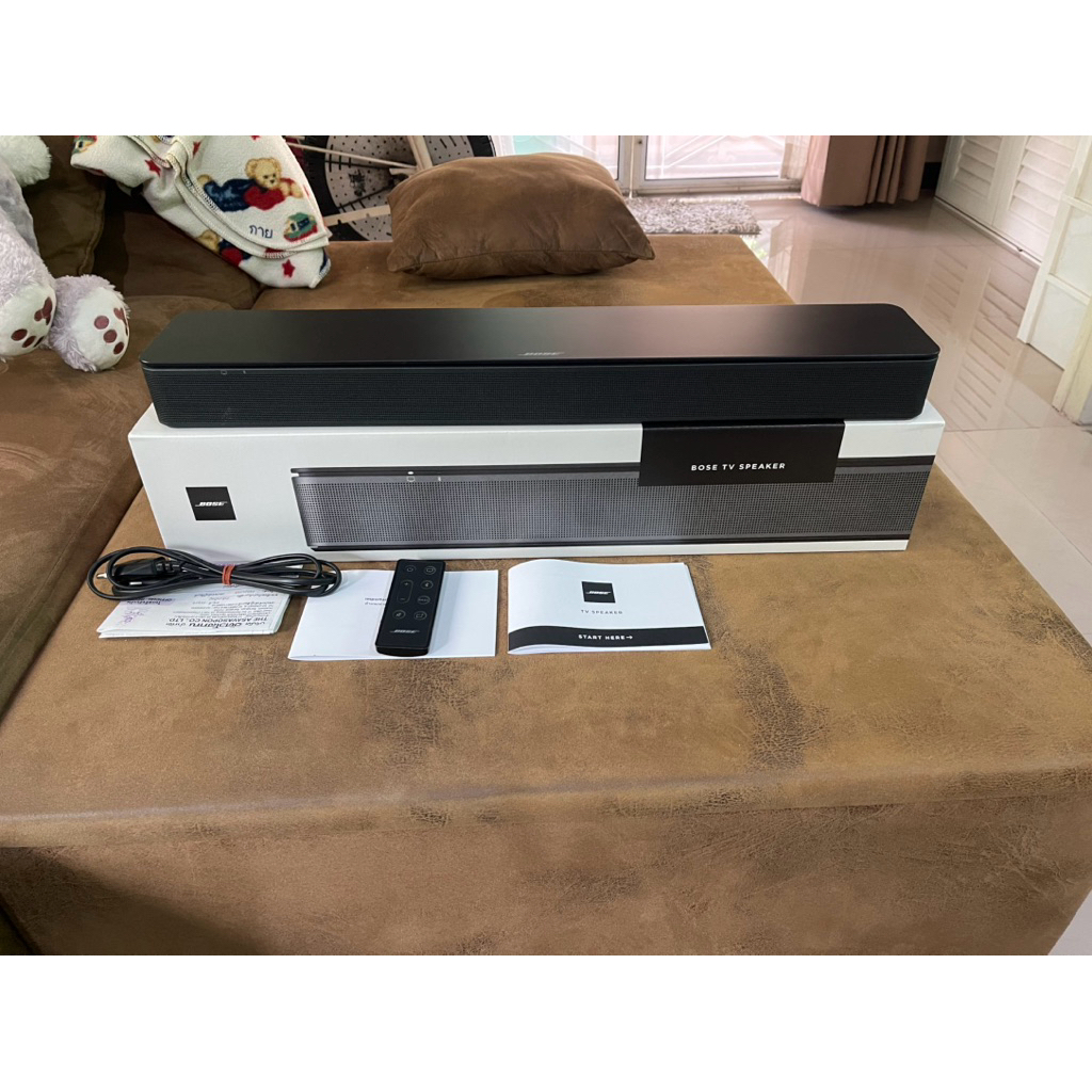 ลำโพงsounds bar ยี่ห้อBOSEมีรีโมทกล่องใบครบมีใบเสร็จจากอัศวโสภณพร้อมสภาพ95%ของแท้100%ขายถูกมาก