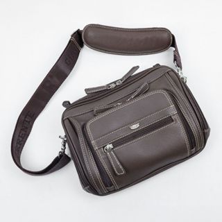 Gian Ferrente MESSENGER BAG DEER Collection กระเป๋าสะพาย/กระ…