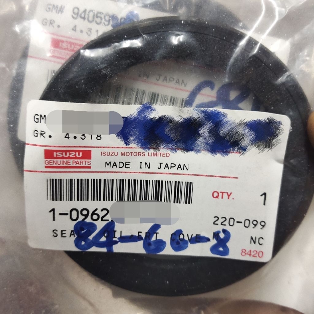 แท้ห้าง- ซีลท้ายเกียร์ สําหรับ ISUZU FRR240/FRR210 (6HK1/4HK1)