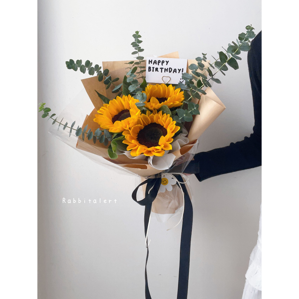 ส่งด่วนกทม.เท่านั้นค่ะ🙏🏻🌻ช่อดอกไม้สดช่อทานตะวันมีการ์ด10แบบให้เลือกช่อดอกไม้แทนความรู้สึก💓 ช่อ🌻