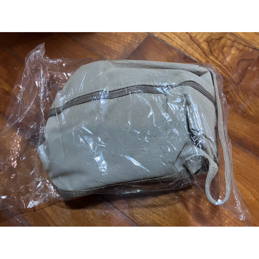 Asiana First class Amenity kit ใหม่ยังไม่ได้แกะ **รบกวนอ่านก่อนซื้อ