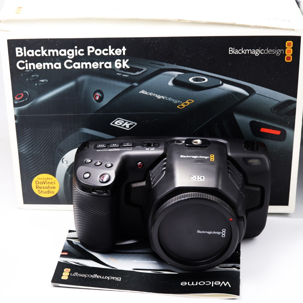 BMPCC 6K Blackmagic Design Pocket Cinema Camera 6K, Active Canon EF Mount Super 35-Sized HDR Sensor 
