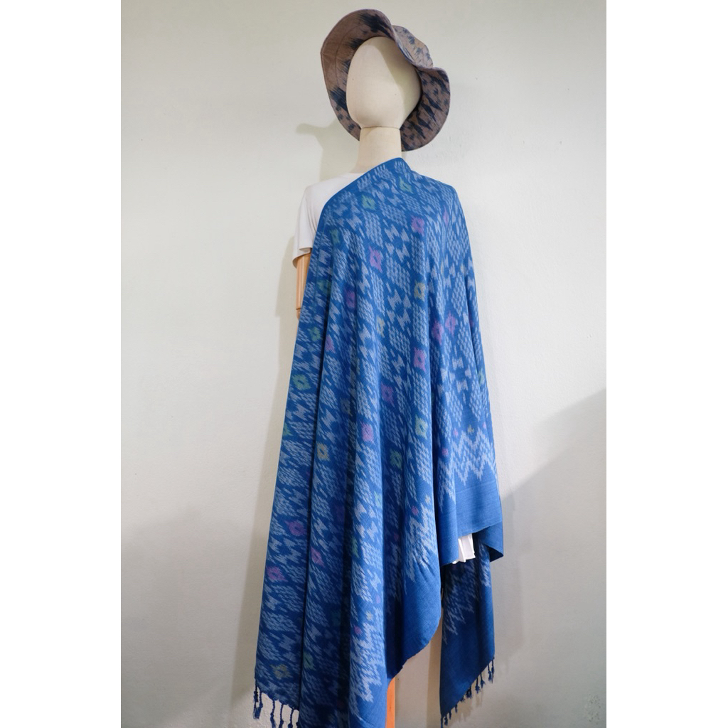 ผ้าฝ้ายมัดหมี่ย้อมคราม ทั้งเส้นพุ่งและเส้นยืน ยาว 2 เมตร 🧵🌿