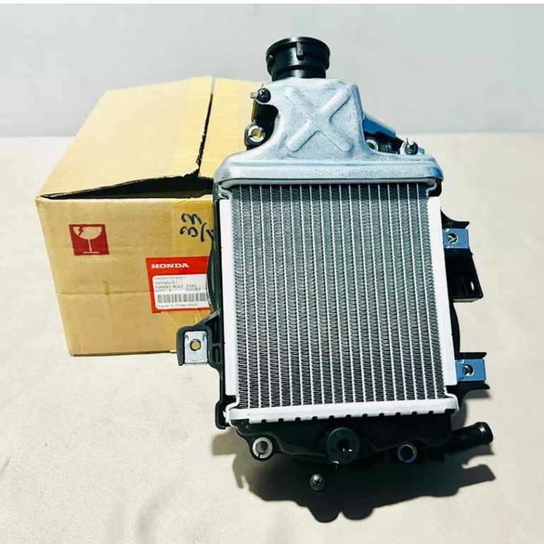 PCX150 หม้อน้ำ 19100-K97-T00 ปี2018-2020 หม้อน้ำมีเนียม หม้อน้ำอย่างหนา