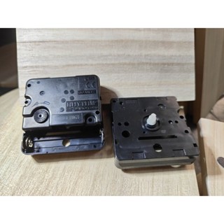 เครื่องนาฬิกา rhythm ไม่มีเกลียว เดินกระตุกอย่างดี พร้อมชุดเ…