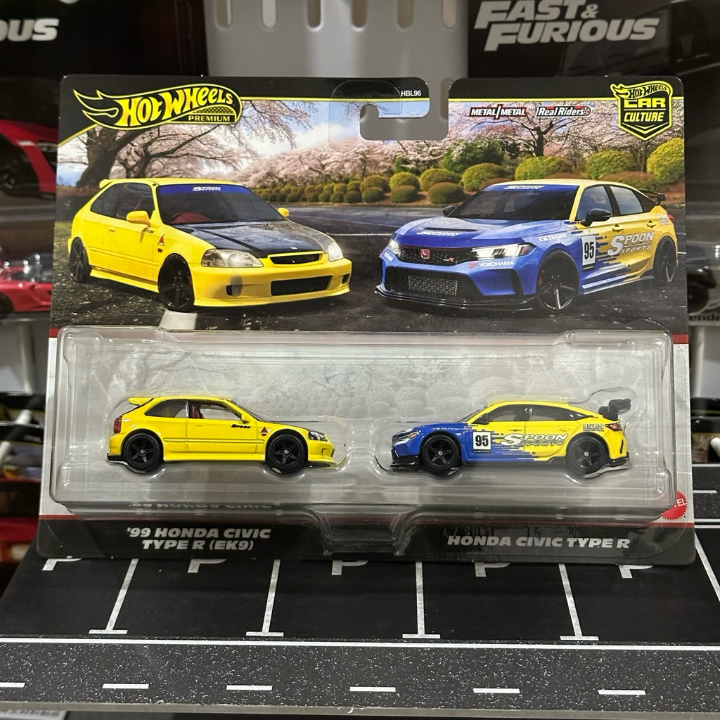 Hotwheels Premium รุ่น Honda Civic Type R (EK9) and Honda Civic Type R Spoon