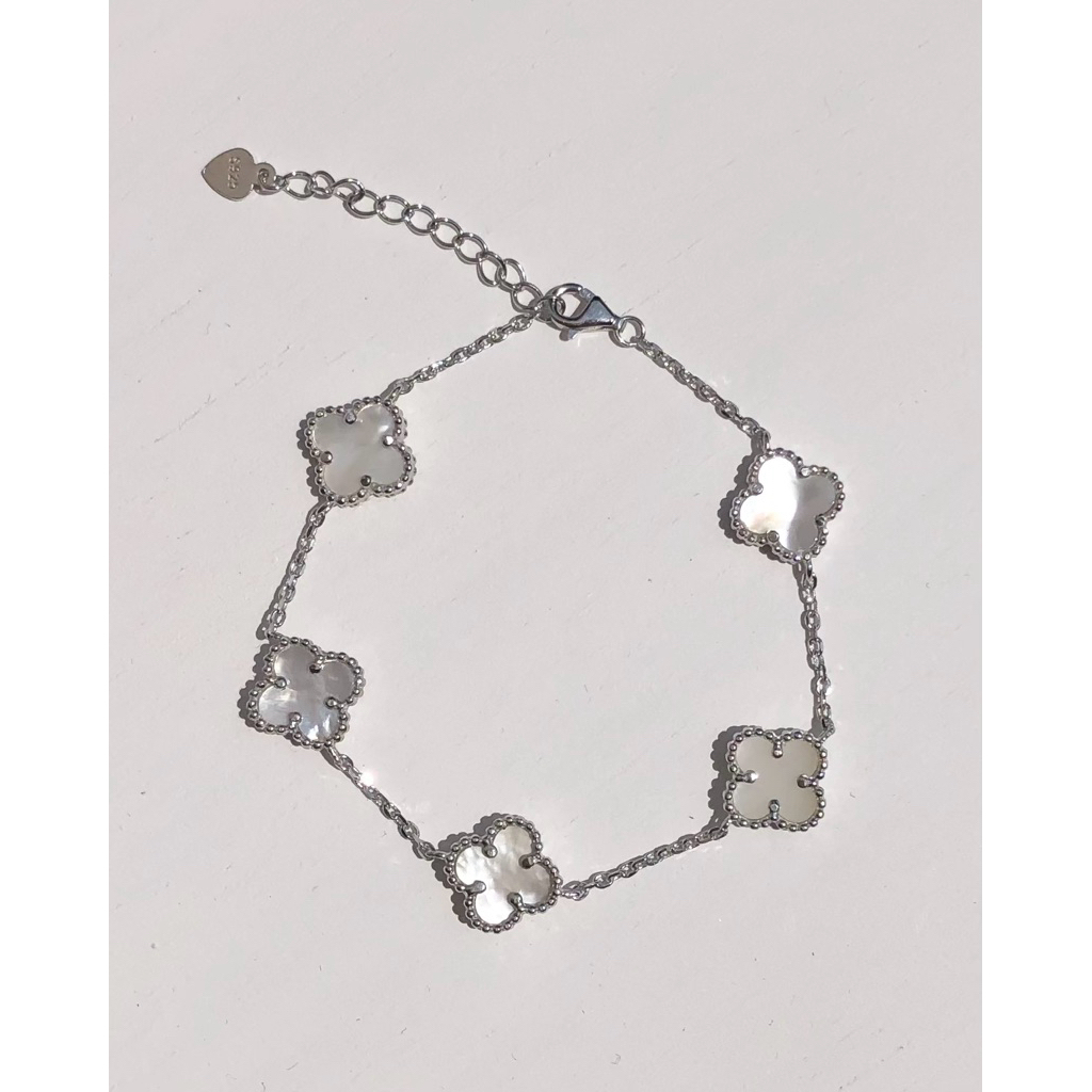 ข้อมือเปลือกหอยมุกแท้ ขนาด 11 มิล
