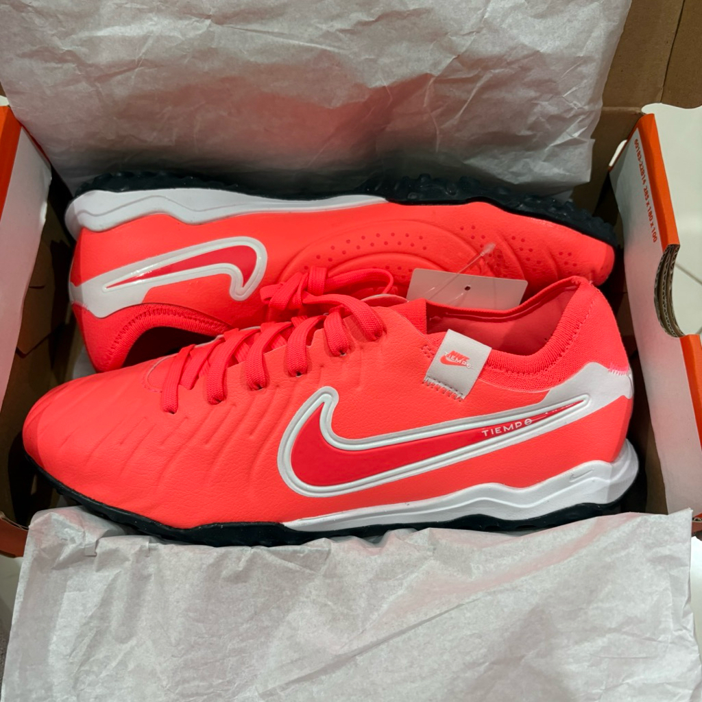 NIKE TIEMPO LEGEND 10 PRO TF ไนกี้ เทมโป ร้อยปุ่ม มือ 1