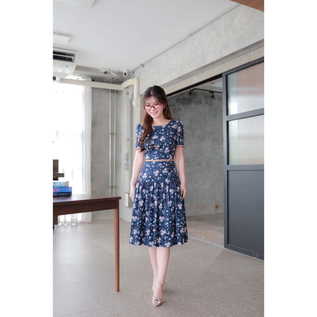 “Romi”Oil” Marina Dress K293 ชุดเดรสสีกรม (แต่งกุ๊นกระโปรงยาว) ราคา ถูกที่สุด ดีลบีเคเค แกลเลอรีภาพที่ 4