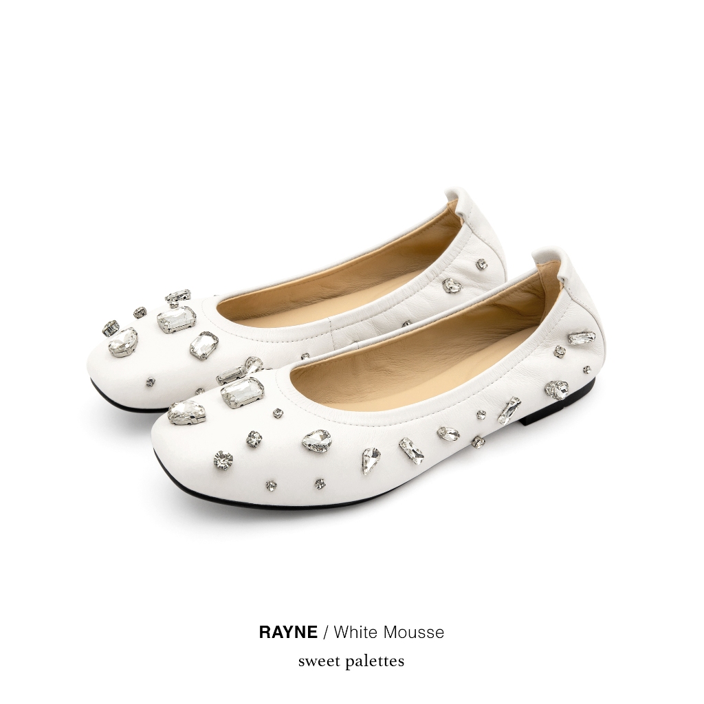 Sweet Palettes รองเท้าหนังแกะ Rayne สีขาว White Mousse