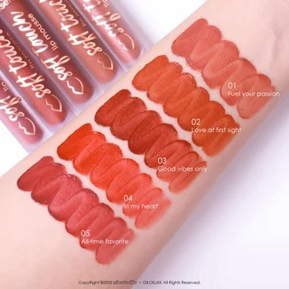 essence เอสเซนส์soft touch lip mousse ลิปมูสเนื้อกำมะหยี่แมตต์ สีชัดติดทน