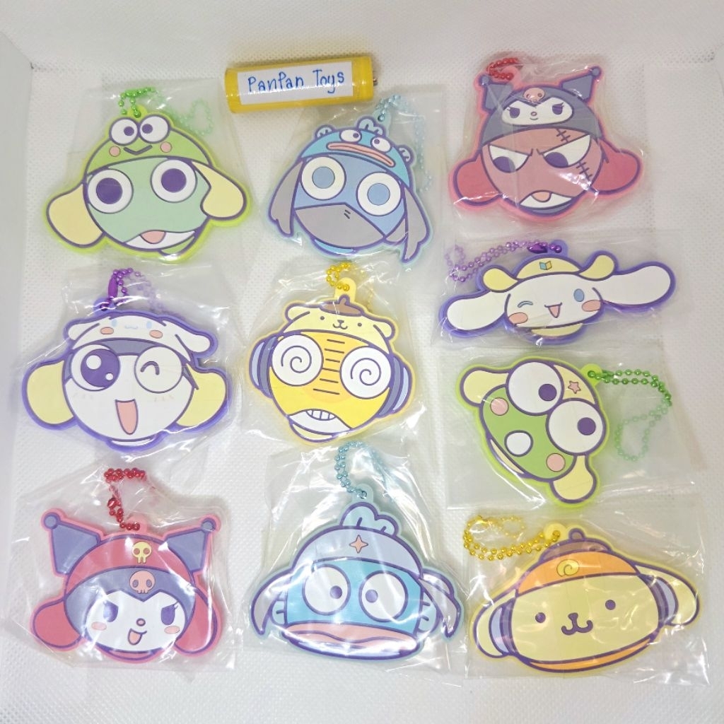 พวงกุญแจ Keroro x Sanrio Characters Bandai 2024 ของใหม่ [ขายยกเซ็ต 10 แบบ]
