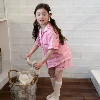 BB139 ชุดนอนลูกสาว ลายการ์ตูนน่ารัก สดใส ขาสั้นขายาว มีกระเป๋าตรงหน้าอก ผ้านิ่ม นอนหลับสบาย