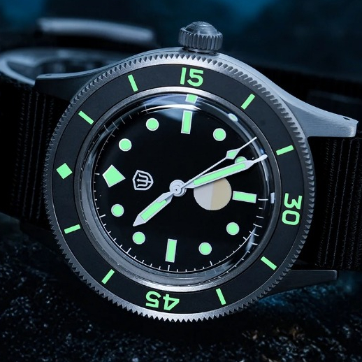 [Limited-order][ออโต้] Watchdives WD50Ti Titanium Watch 40MM BGW9/C3 AR Dome Sapphire NH35 300M