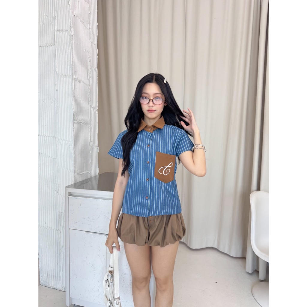 เชิ้ตยีนส์ตัวยาวแขนสั้น ผ้ายีนส์แท้ลายริ้ว ผ้ายีนส์เนื้อหนา ทรงใหม่กระดุมหน้า งานปักกระเป๋า ราคา ถูกที่สุด ดีลบีเคเค แกลเลอรีภาพที่ 9
