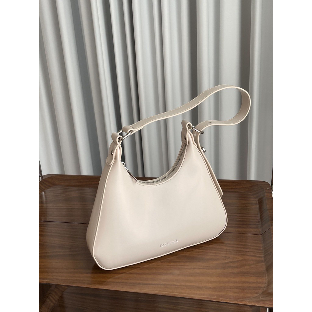 ส่งต่อ กระเป๋า Kappa.bkk รุ่น Quinn Bag สีขาว