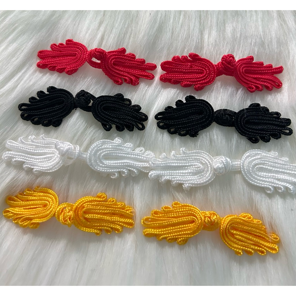 กระดุม กระจีน 7เซน/40คู่120บาท