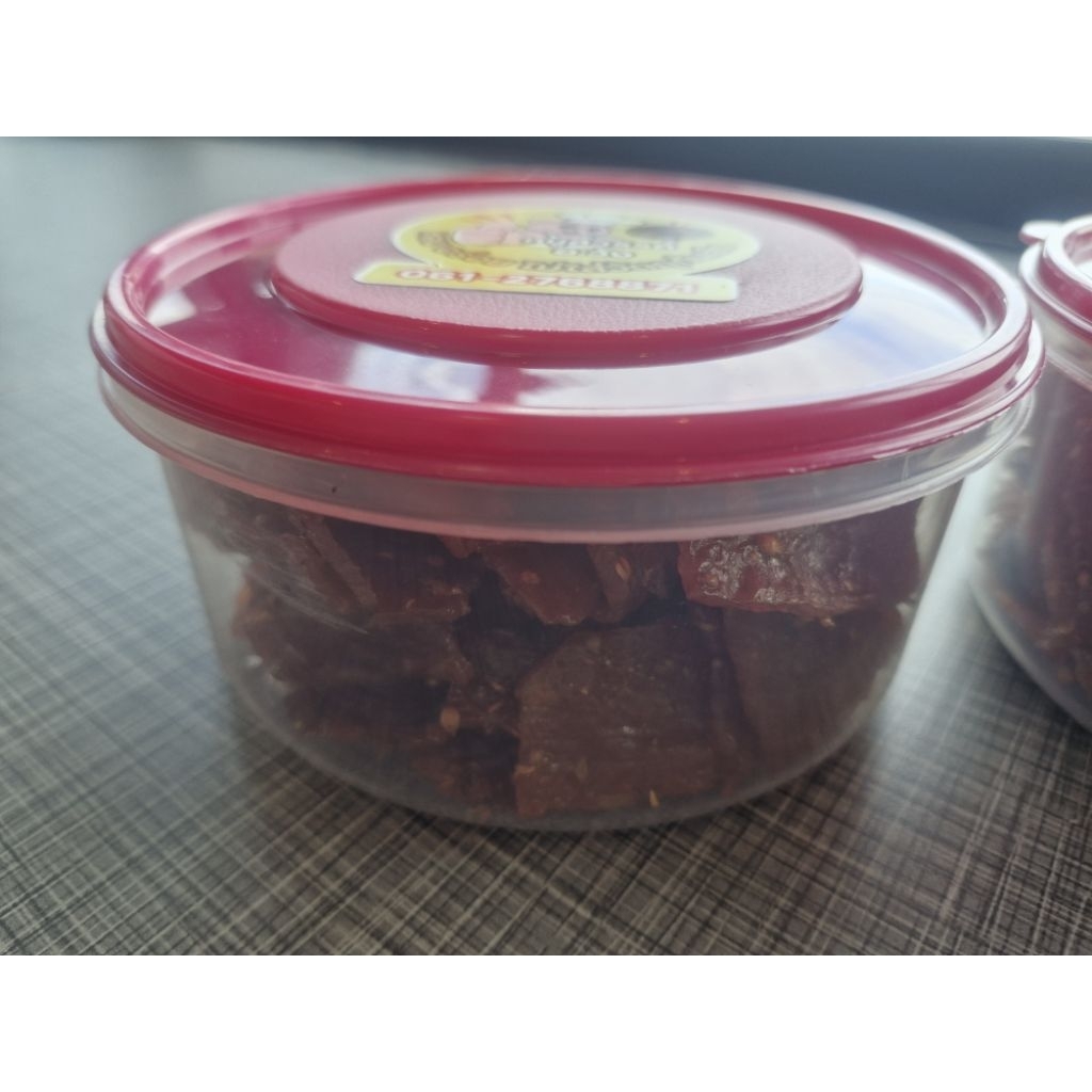 หมูสวรร์สูตรเม็ดผักชีหอม,อร่อย,กลมกล่อม(ไม่ใส่วัตถุกันเสีย)ขนาด200กรัม แบบกระปุกฝาแดง